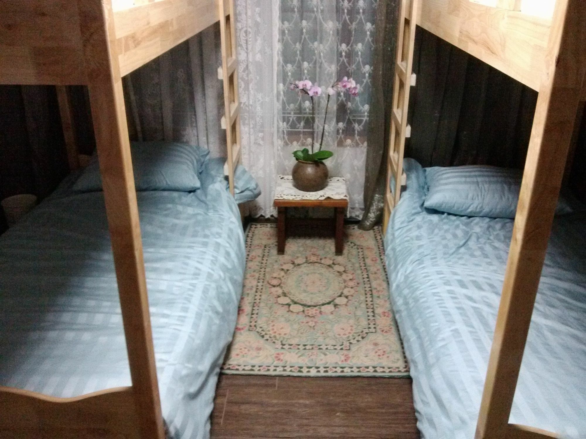 K Star Road Guesthouse - Hostel Seoul Exterior photo